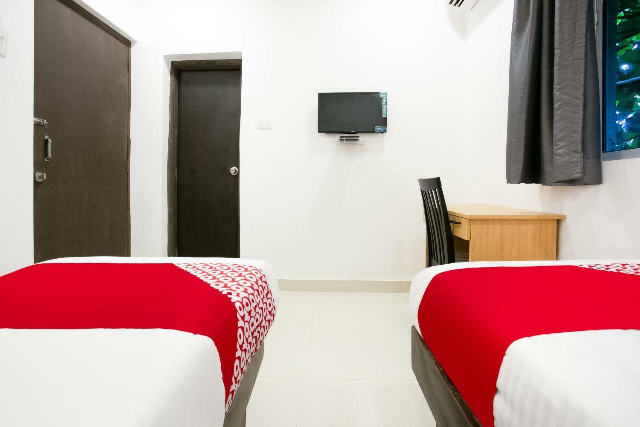Oyo Flagship 38540 Hotel Shangrila Flagship Saver Bombay Extérieur photo