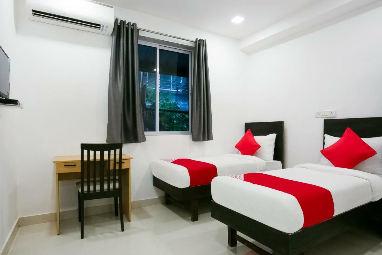 Oyo Flagship 38540 Hotel Shangrila Flagship Saver Bombay Extérieur photo